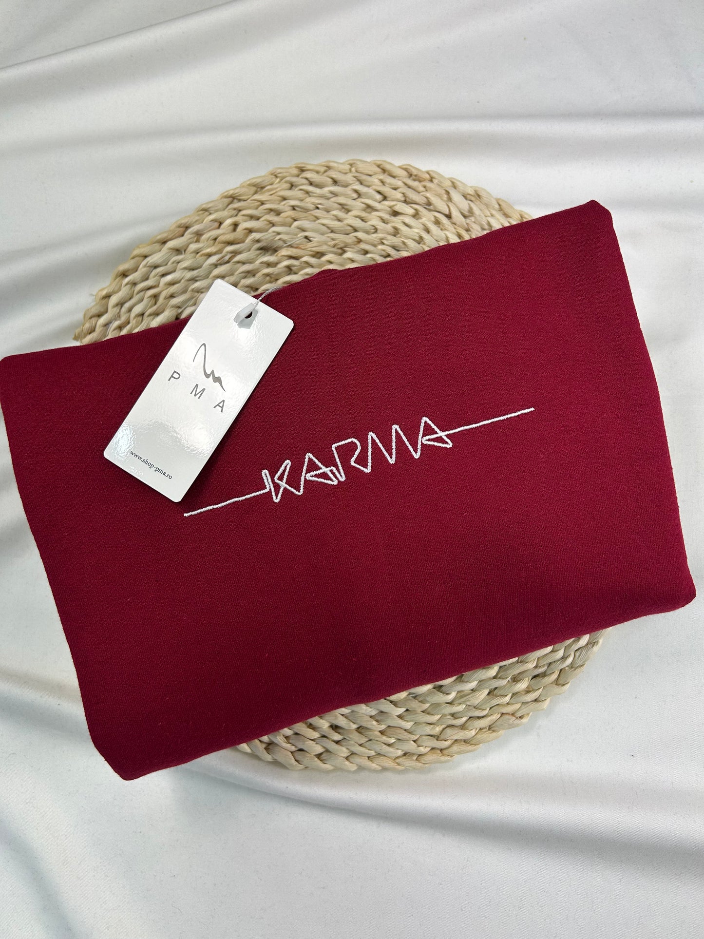 Tricou/ Bluza/ Hanorac KARMA